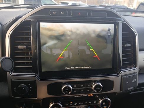 Used 2022 Ford F250 Lariat image 14