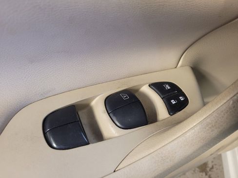 Used 2015 Nissan Altima 2.5 S w/ Power Driver Seat Package FWD image 27