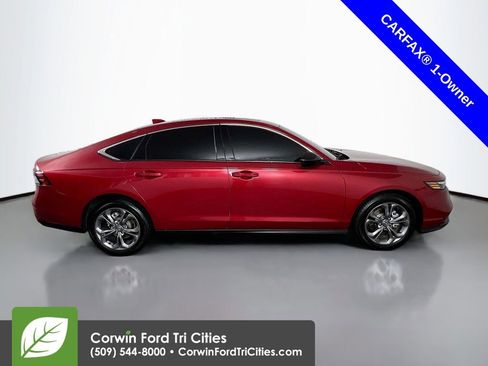 Used 2024 Honda Accord EX image 18