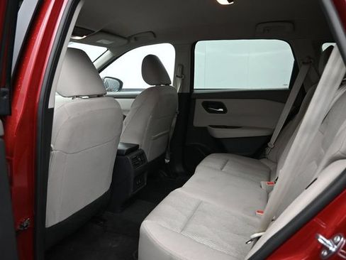 Used 2025 Nissan Rogue SV AWD/4WD image 26