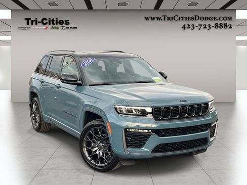 New 2026 Jeep Grand Cherokee Summit AWD/4WD image 1