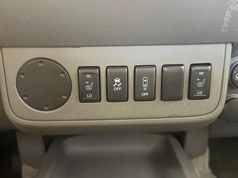 Used 2018 Nissan Frontier SV w/ Value Truck Package image 23