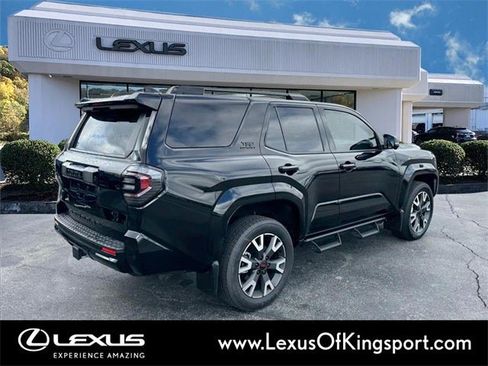 Used 2025 Toyota 4Runner TRD Sport Premium image 5