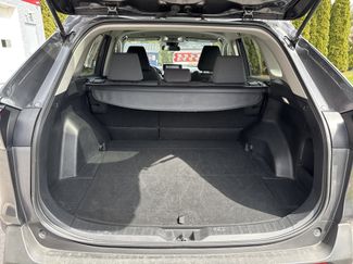 Used 2024 Toyota RAV4 XLE AWD/4WD video 5
