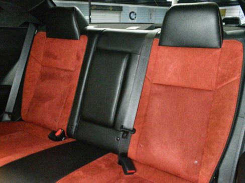 Used 2022 Dodge Challenger R/T Scat Pack RWD image 17