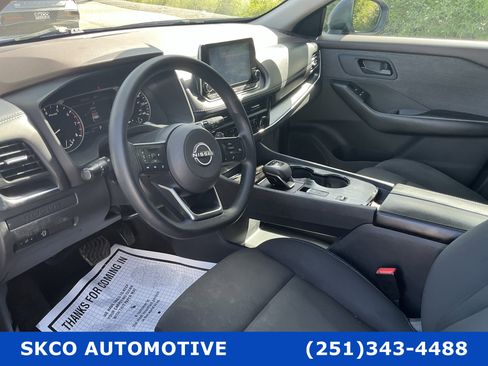 Used 2023 Nissan Rogue S FWD image 18