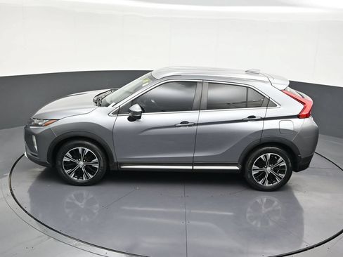 Used 2020 Mitsubishi Eclipse Cross FWD image 16