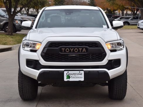 Used 2023 Toyota Tacoma Trail Edition image 3