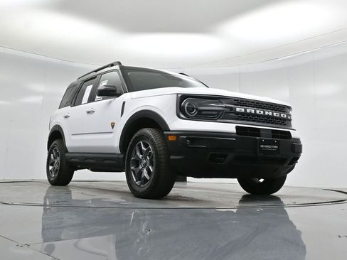 Used 2023 Ford Bronco Sport Badlands w/ Premium Package image 48