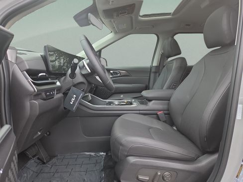 New 2026 Kia Carnival SX FWD image 28