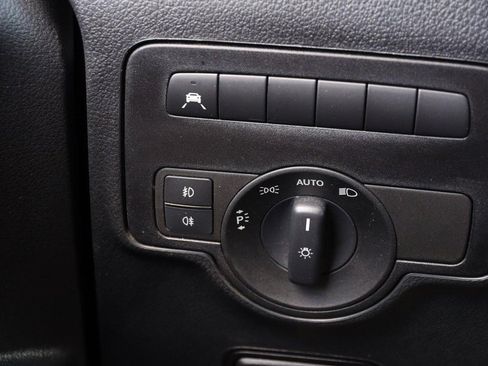 Used 2023 Mercedes-Benz Metris Passenger image 20