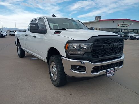 Used 2023 RAM 3500 Tradesman image 9