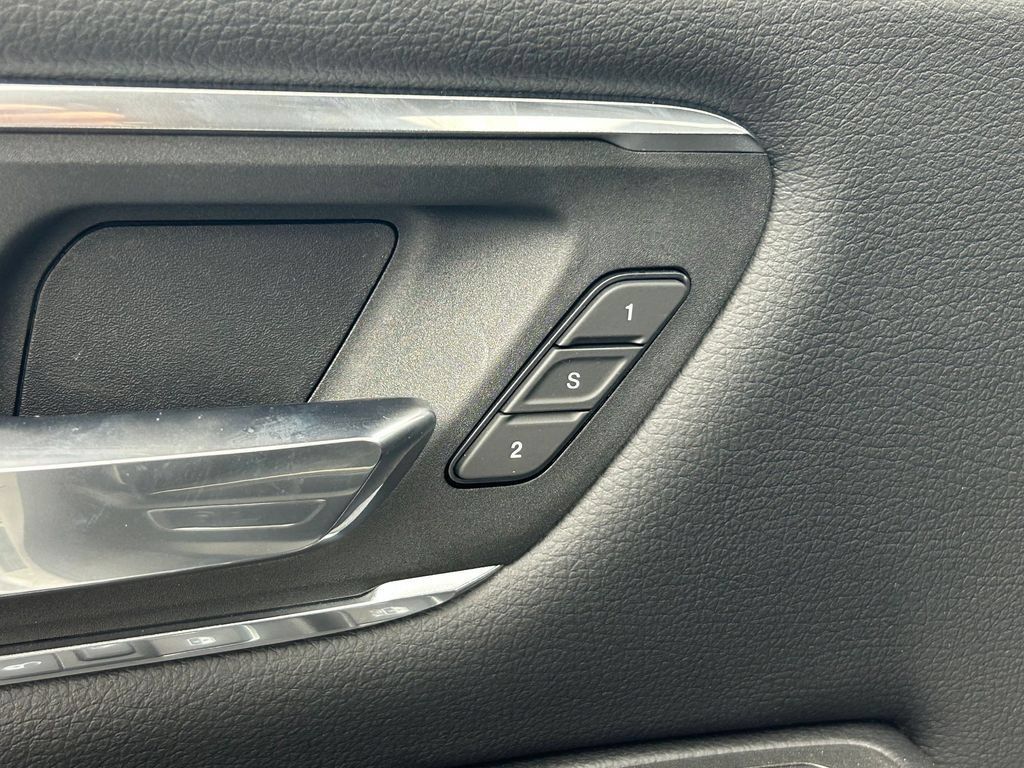 Used 2026 RAM 1500 Laramie w/ Night Edition AWD/4WD image 17