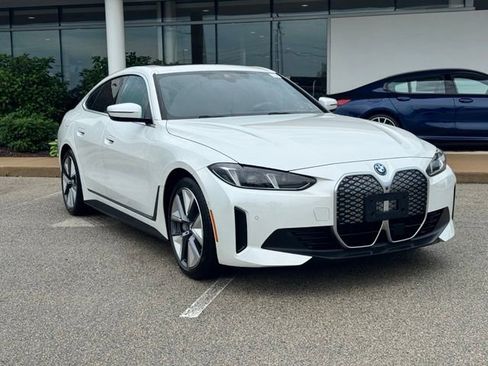 Used 2025 BMW i4 xDrive40i w/ Parking Assistance Package AWD/4WD image 12