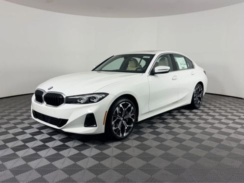 New 2026 BMW 330i xDrive Sedan w/ Convenience Package AWD/4WD image 7