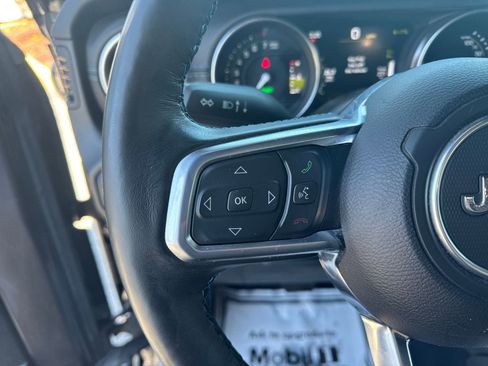 Used 2021 Jeep Wrangler Unlimited Rubicon 4xe w/ Steel Bumper Group image 17