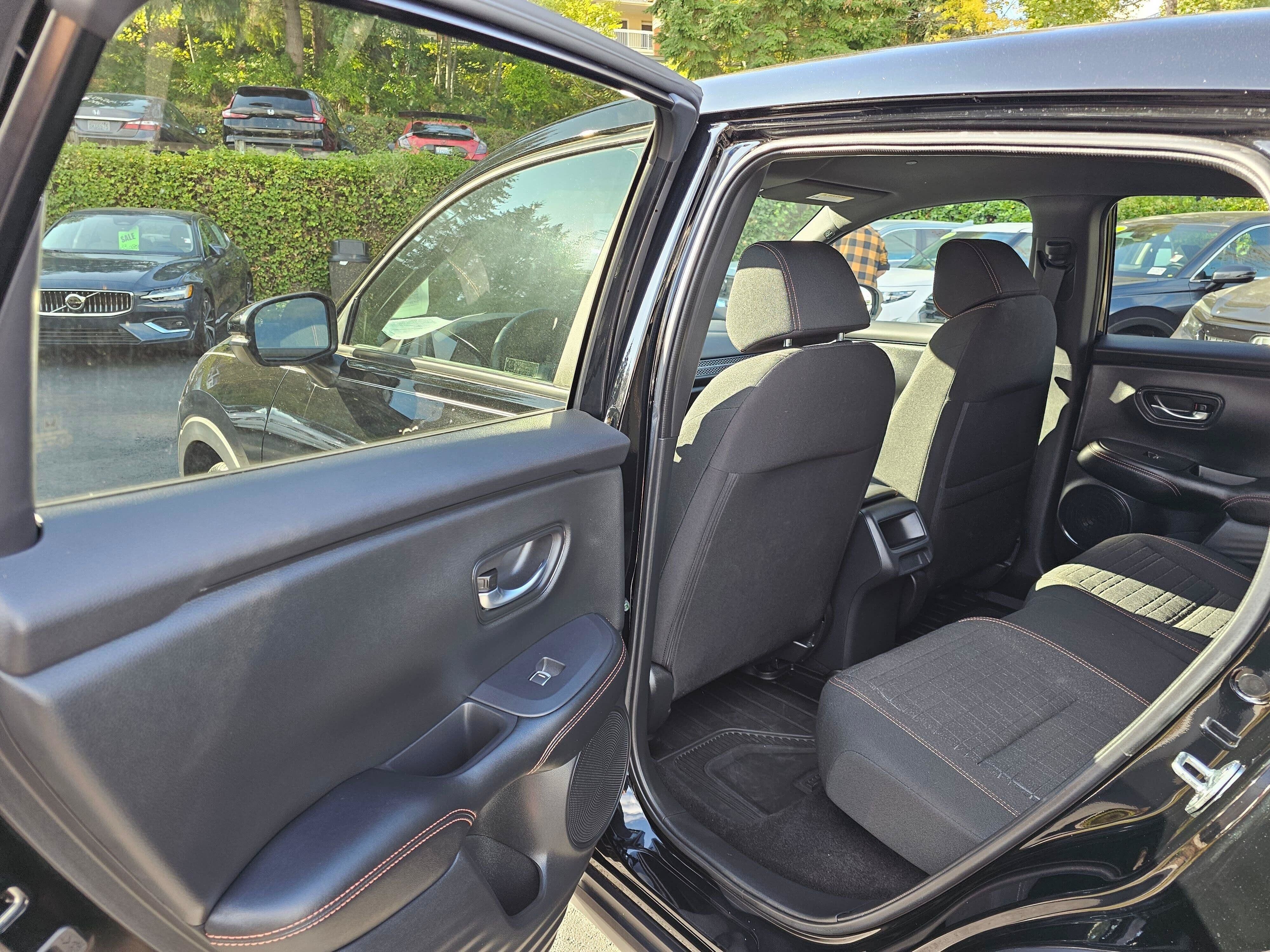Used 2025 Honda HR-V Sport image 20