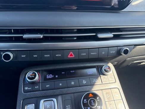 Used 2023 Hyundai Palisade Limited AWD/4WD image 36