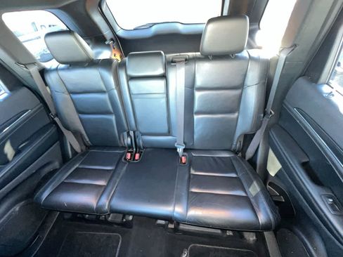 Used 2020 Jeep Grand Cherokee Limited AWD/4WD image 23