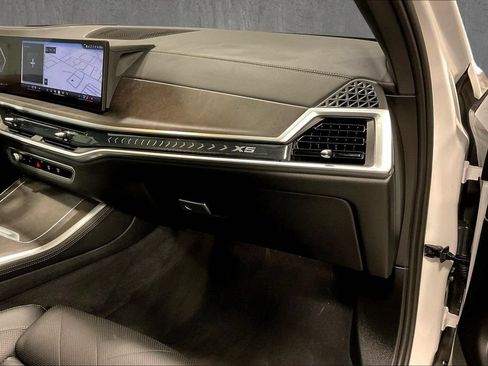 Used 2025 BMW X5 xDrive40i w/ Climate Comfort Package AWD/4WD image 26