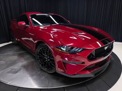 Used 2020 Ford Mustang GT Premium w/ GT Performance Package RWD image 46