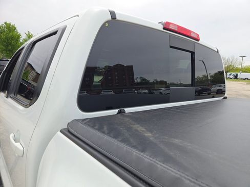 Used 2023 Nissan Frontier PRO-4X w/ Pro-4X Premium Package AWD/4WD image 18