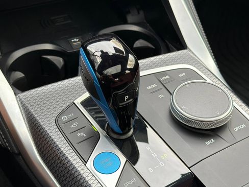 Certified 2023 BMW i4 M50 image 27