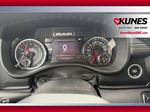 Used 2024 RAM 1500 Laramie image 19