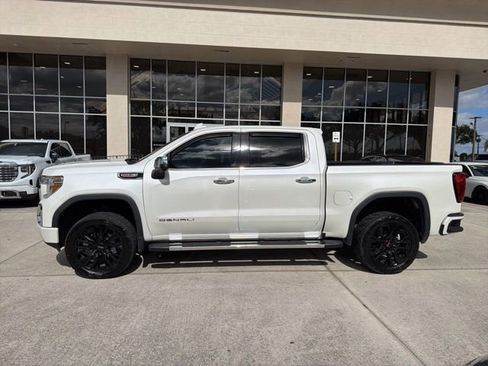 Used 2021 GMC Sierra 1500 Denali w/ Driver Alert Package II image 2
