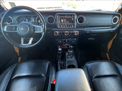 Used 2021 Jeep Wrangler Unlimited Rubicon 4xe w/ Cold Weather Group image 16