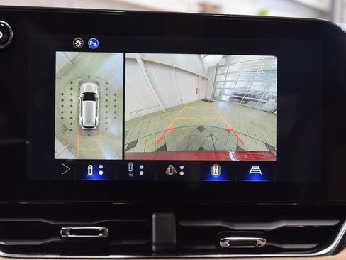 New 2026 Chevrolet Equinox ACTIV w/ Safety and Technology Package image 51