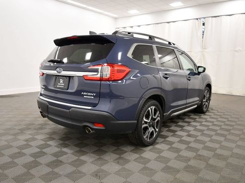 Used 2024 Subaru Ascent Limited w/ Technology Package AWD/4WD image 8