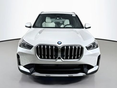 New 2027 BMW X1 xDrive28i AWD/4WD image 2