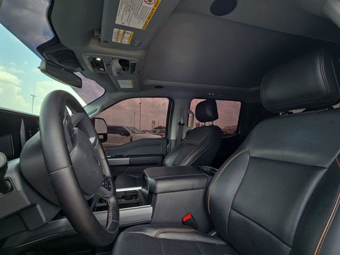 Used 2025 Ford F250 Lariat w/ Lariat Ultimate Package AWD/4WD image 17