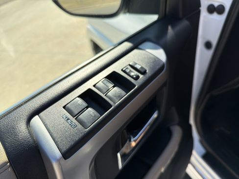 Used 2017 Toyota 4Runner Limited image 15