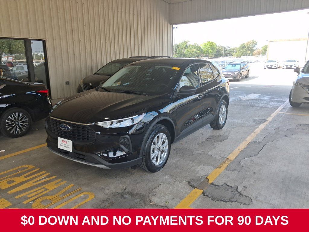 Used 2025 Ford Escape Active AWD/4WD image 1