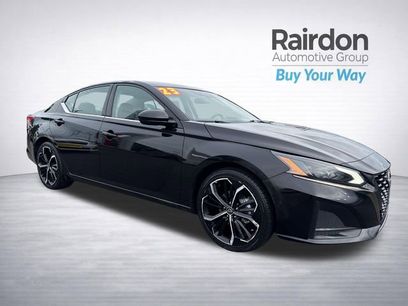 Used 2023 Nissan Altima 2.5 SR