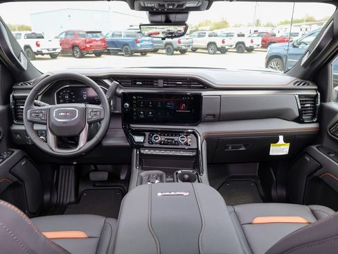 New 2026 GMC Sierra 2500 AT4 w/ AT4 Premium Plus Package AWD/4WD image 15