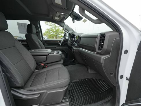 Used 2025 Chevrolet Silverado 2500 LT w/ Convenience Package AWD/4WD image 21