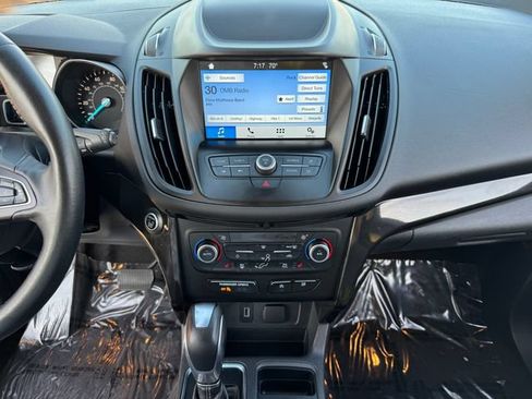 Used 2019 Ford Escape SE AWD/4WD image 25
