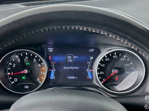 Used 2020 Jeep Compass Limited image 12