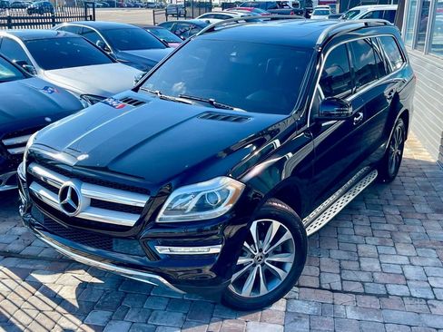 Used 2016 Mercedes-Benz GL 320 BlueTEC 4MATIC image 3
