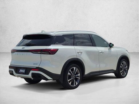 Used 2025 INFINITI QX60 Luxe w/ Cargo Package FWD image 5