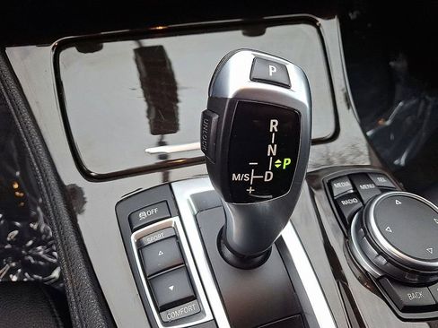 Used 2015 BMW 528i Sedan image 14