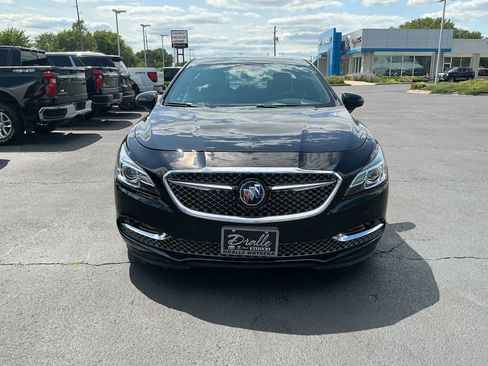 Used 2019 Buick LaCrosse Avenir w/ Driver Confidence Package II AWD/4WD image 2