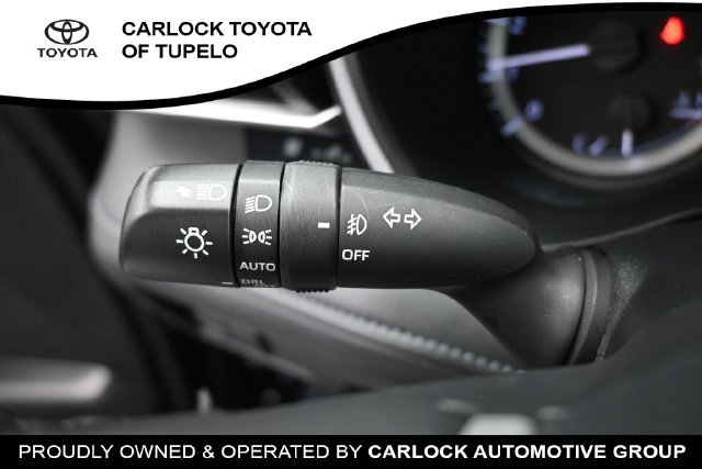 Used 2024 Toyota Highlander XSE FWD image 26