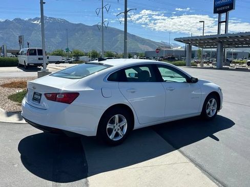 Used 2024 Chevrolet Malibu LS FWD image 25