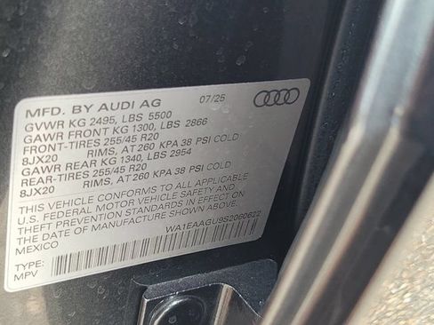 Certified 2025 Audi Q5 Premium Plus w/ Premium Plus AWD/4WD image 30