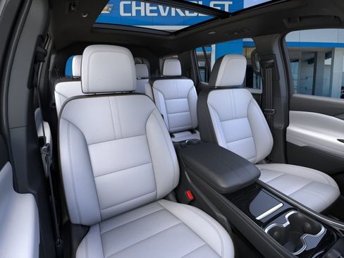 New 2026 Chevrolet Traverse High Country FWD image 16