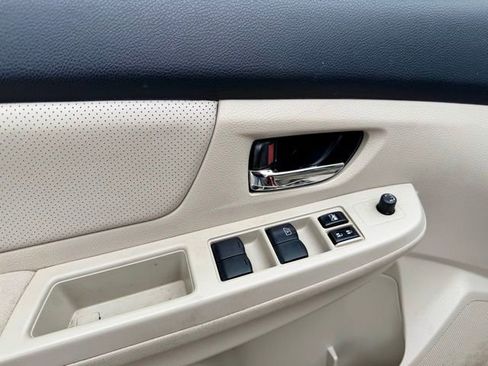 Used 2013 Subaru Crosstrek 2.0i Limited w/ Popular Pkg 2 image 22